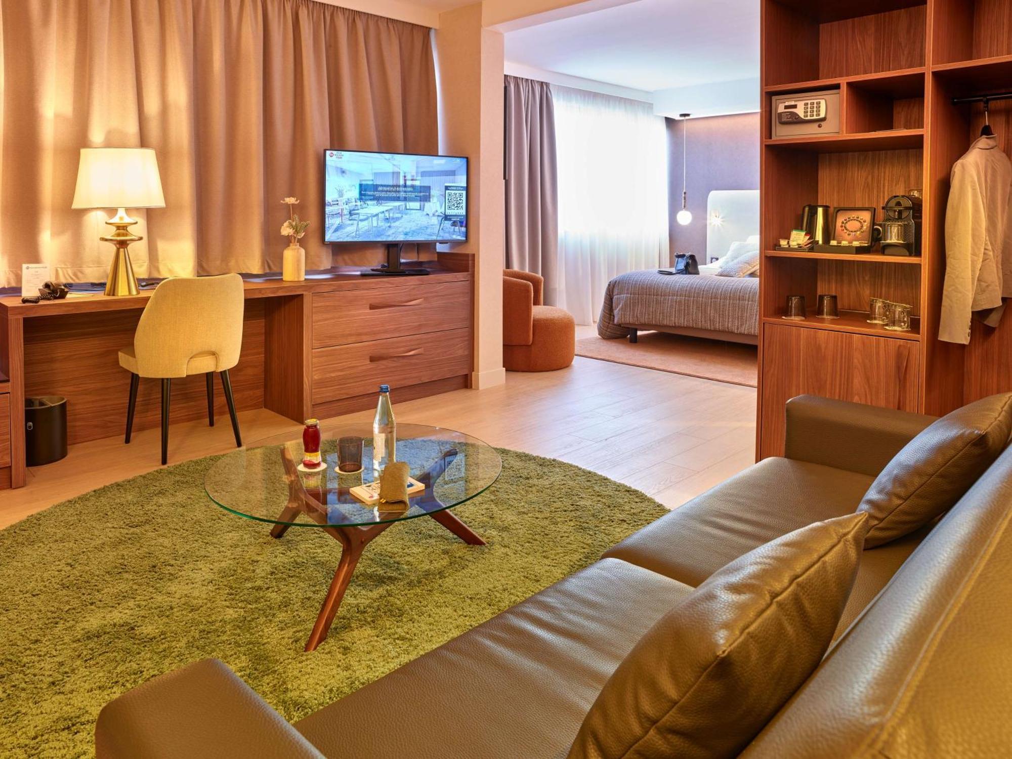 Best Western Plus Metz Technopole Екстериор снимка